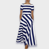 Handgenähtes gestreiftes Maxikleid