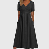 Malwina - Kleid, das die Silhouette betont